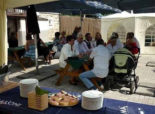 Отель Seifert 3*